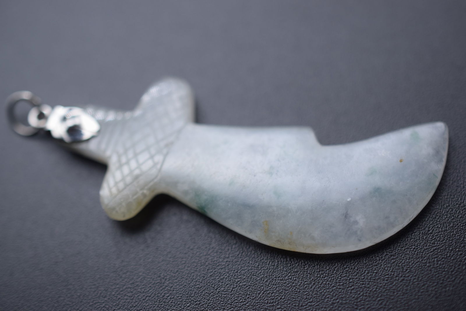 Genuine Jade Carved Dagger Jambiya Pendant Lot 1067 (1 of 4)