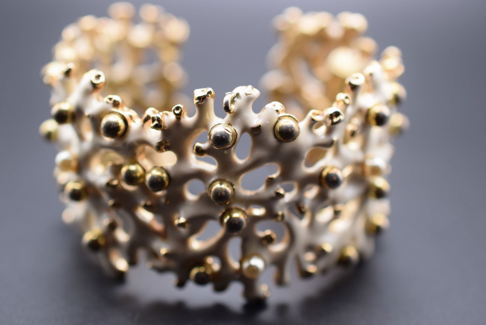 KJL Kenneth J Lane Enamel Cuff Bracelet Vintage Lot# DG 1074 (1 of 6)