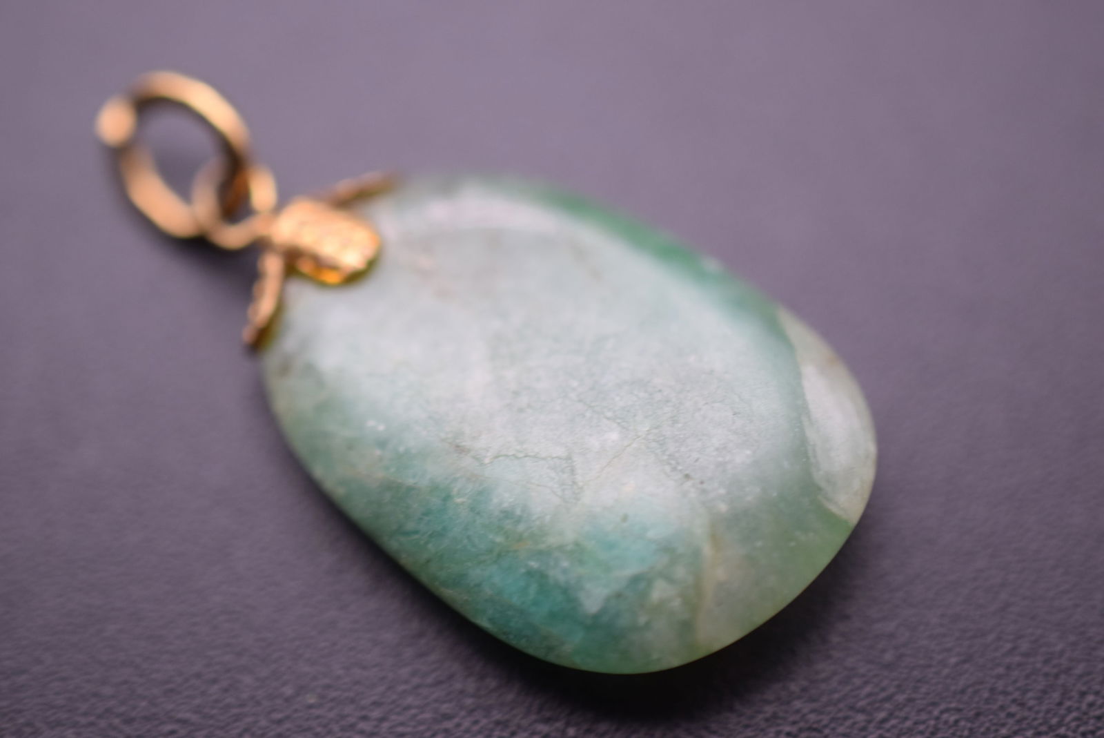 Jade Pendant Lot 1090 (1 of 3)