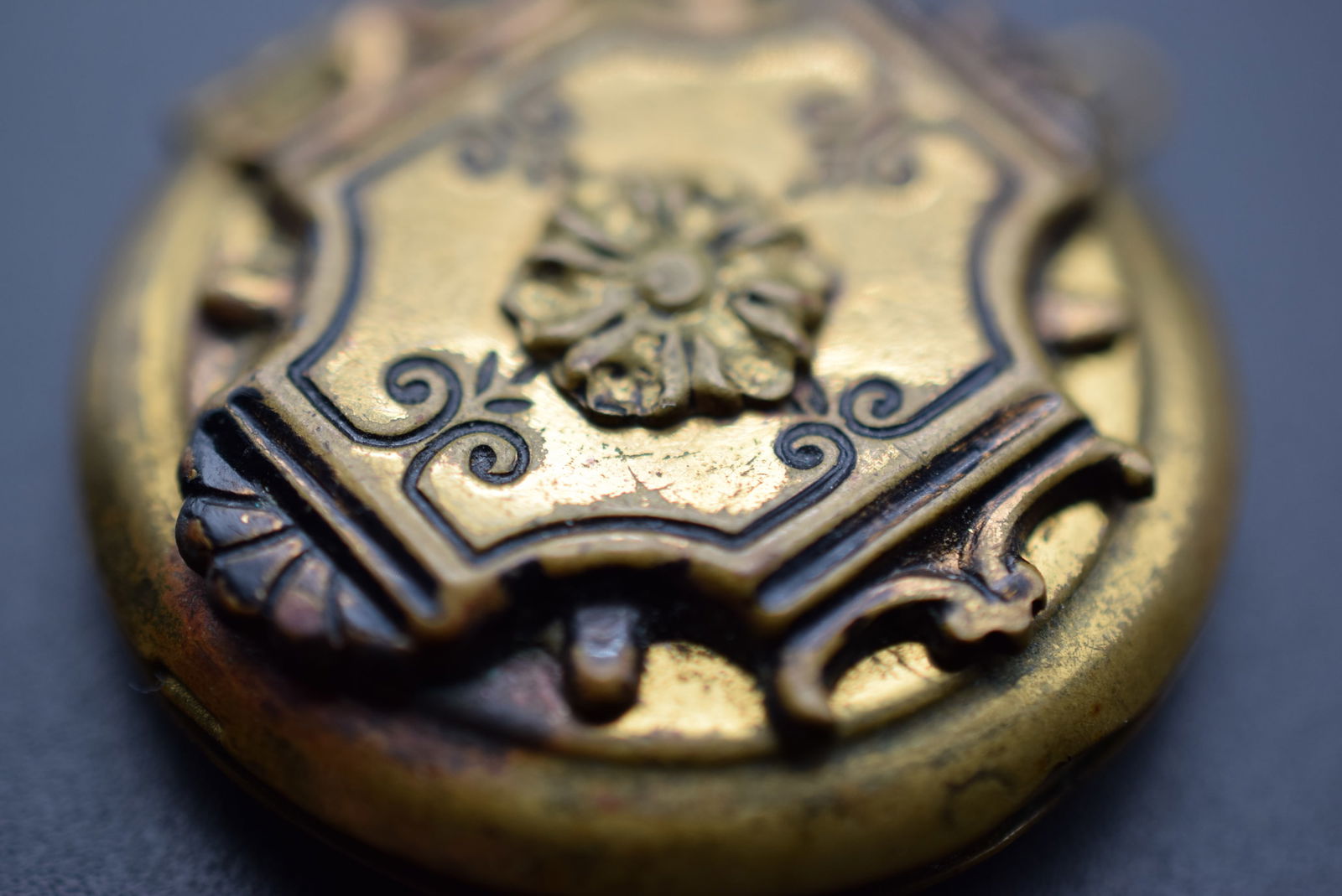 Edwardian Locket Painted Black accents Lot 1103 (1 of 4)