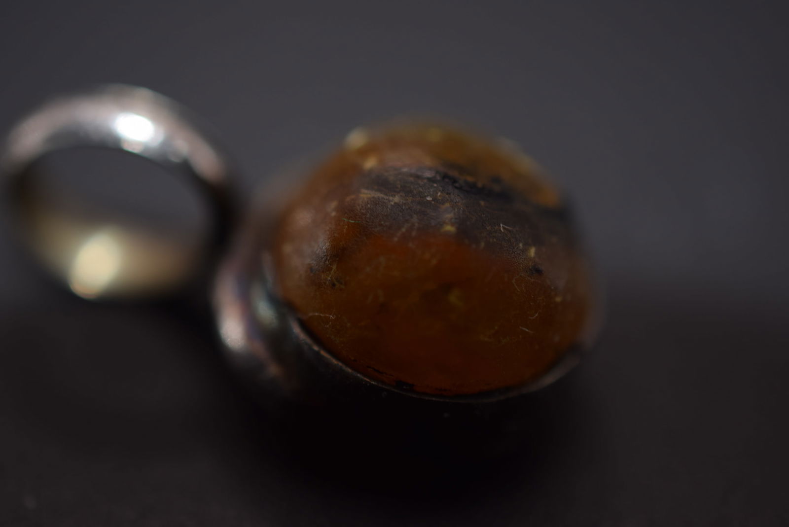 Old Amber Pendant Lot 1117 (1 of 3)