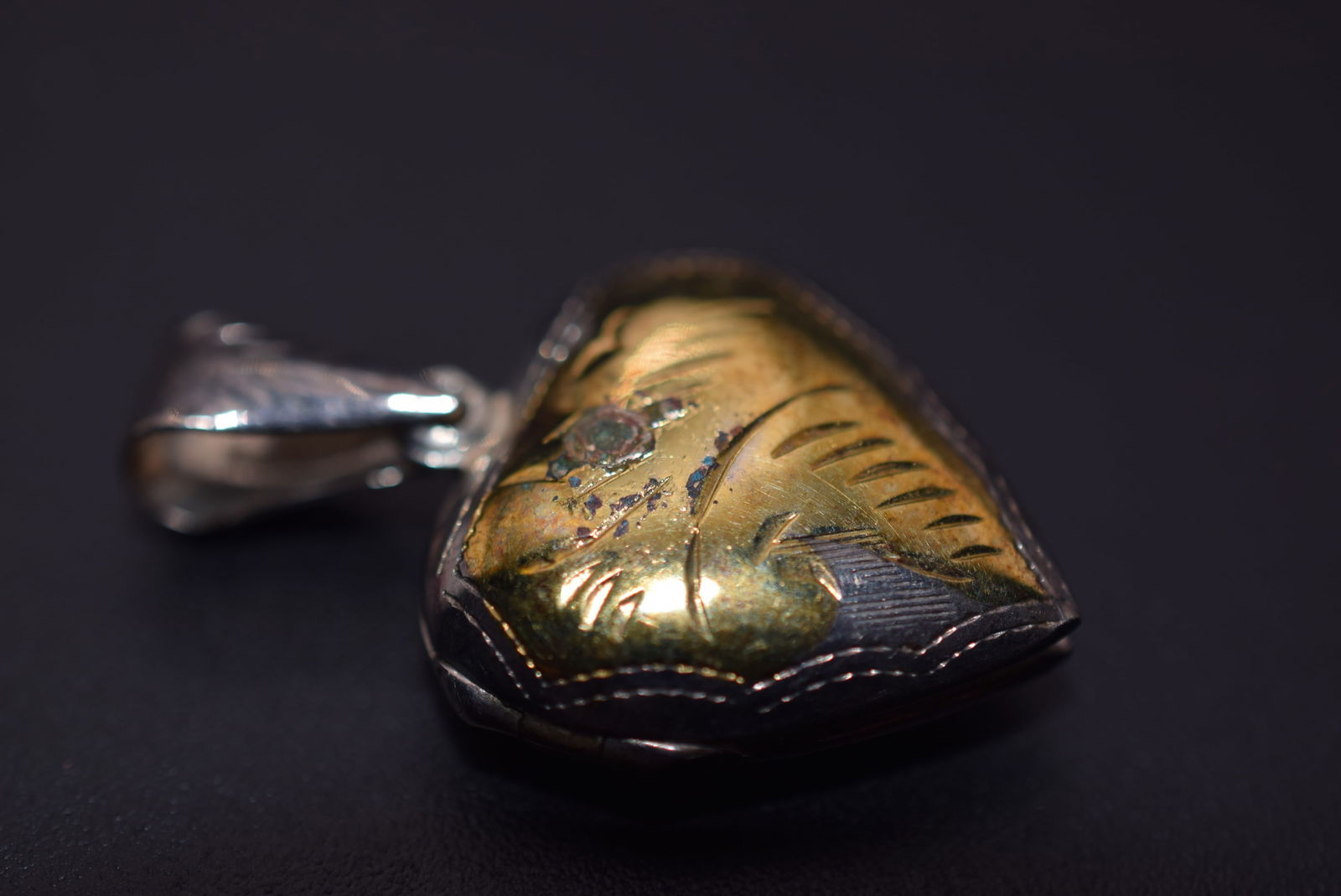 Locket Heart Pendant two tone Sterling Silver 925 Lot 1159 (1 of 4)