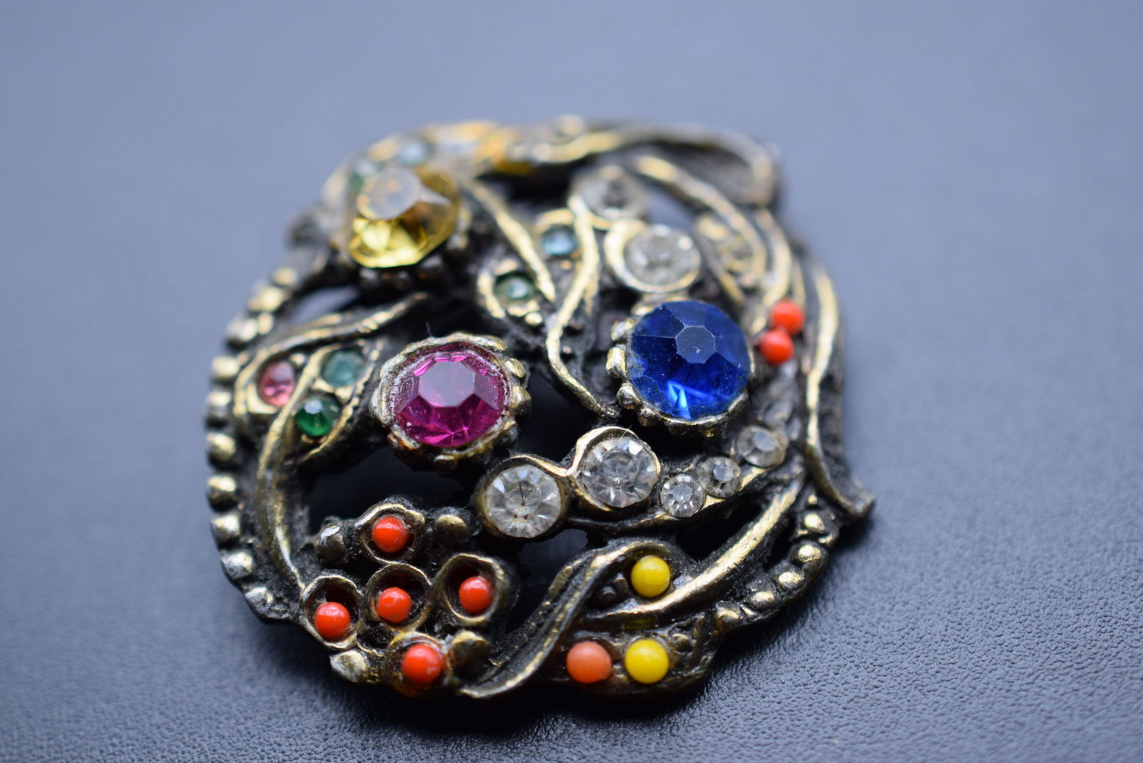 Rhinestone Brooch Pin Vintage Lot# DG 1192 (1 of 2)