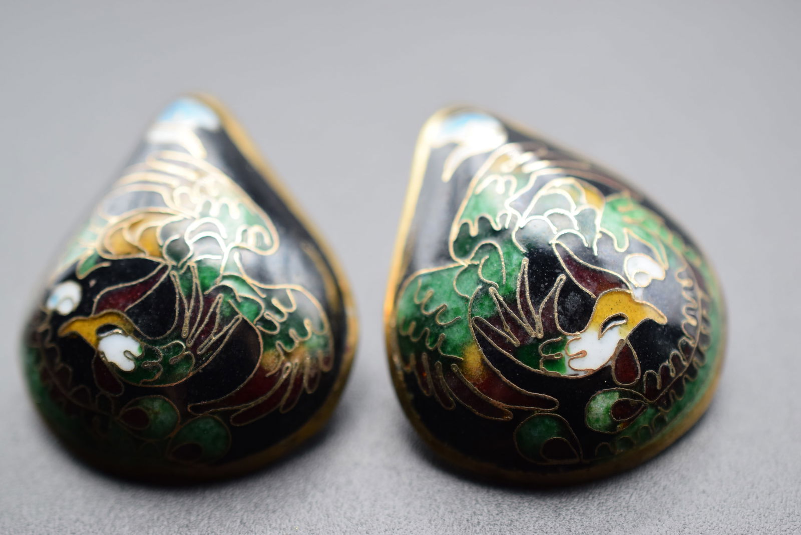 Black Cloisonne Enamel Pierced Earrings Huge Bird Vintage Lot DG 1214 (1 of 3)