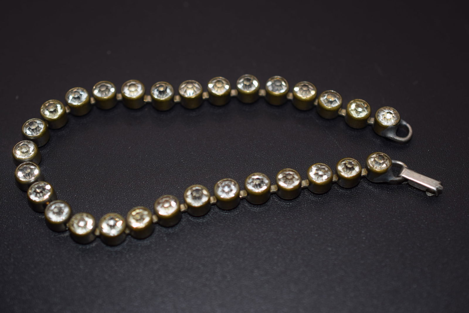 1930's Bezel Set Tennis Bracelet Vintage Lot 1218 (1 of 2)
