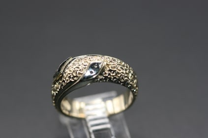 1970's Textured Vintage Snake Ring Size 7 .lot#50: 1970's Textured Vintage Snake Ring Size 7 Nice !