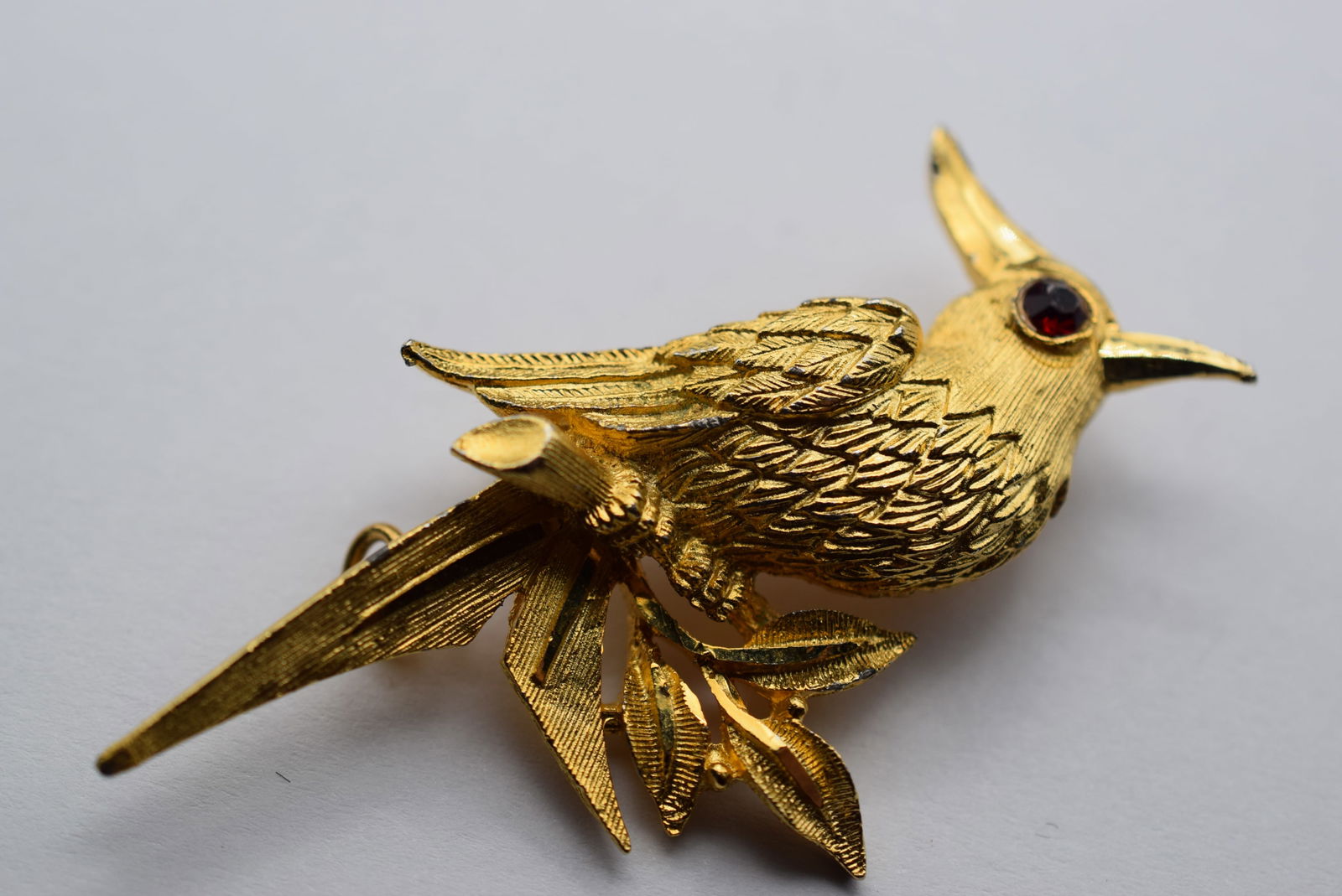 BSK Bird Rhinestone Brooch Pin Signed Vintage Lot EH 51: BSK Bird Rhinestone Brooch Pin Signed Vintage measures 2 3/8" x 1 1/4" signed BSK