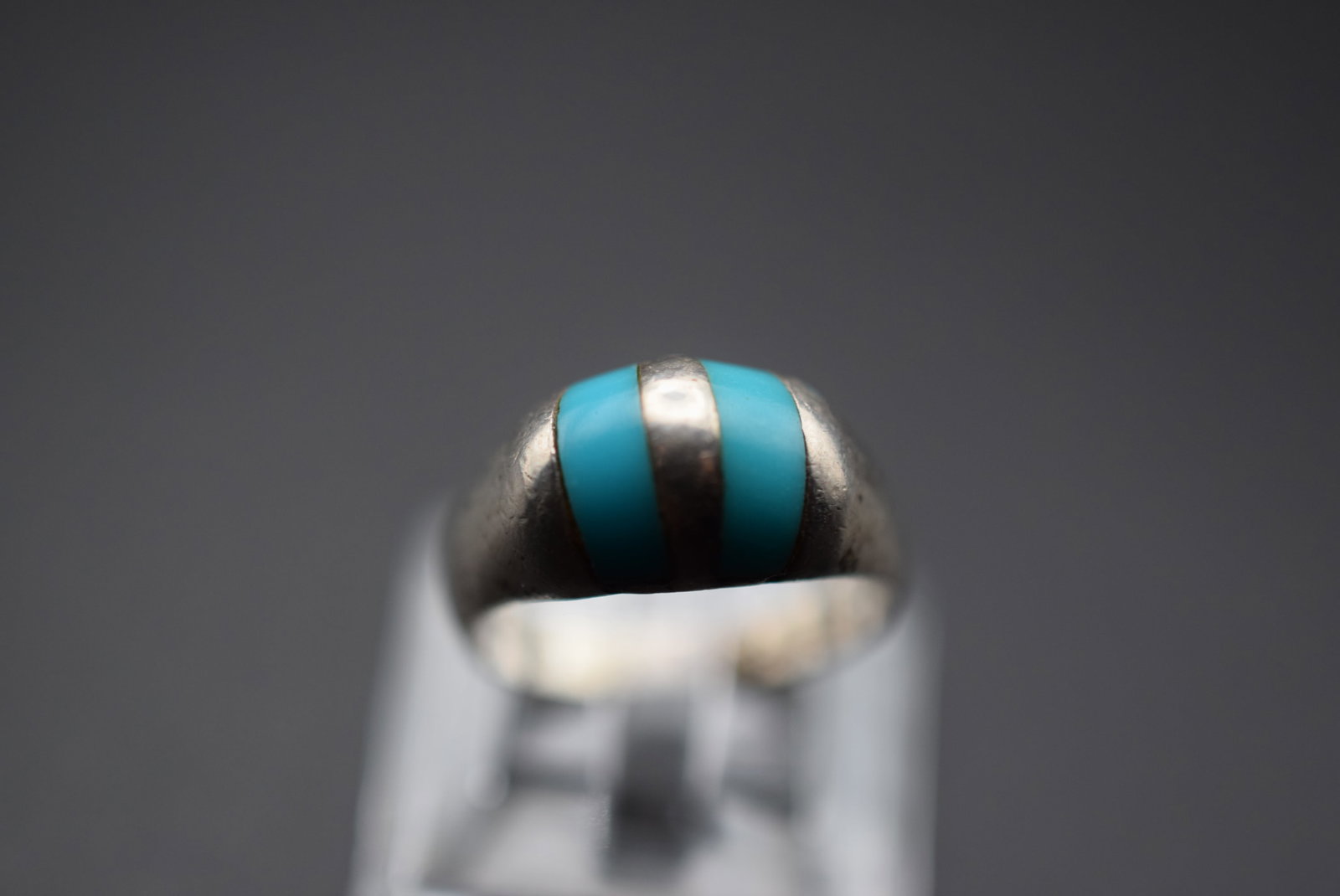 Turquoise Sterling Silver 925 Ring Size 4.5 Lot EH 152: Turquoise Sterling Silver 925 Ring Size 4.5 top measures 3/8" signed 925 weighs 3.86 grams