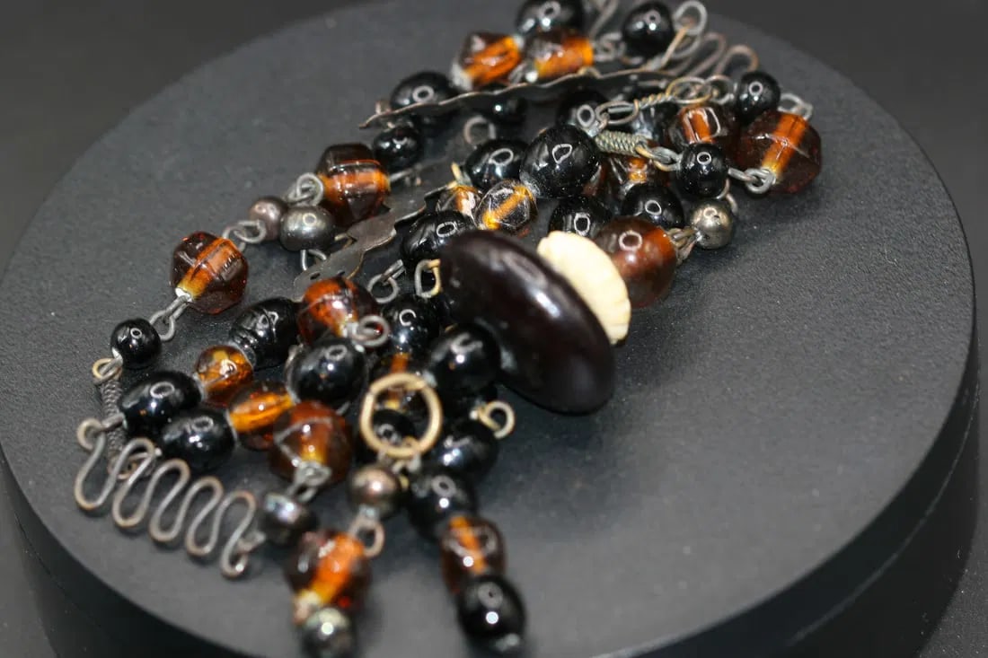 Boho Long Glass Artist Bone Glass 39" Long Necklace .lot#170: Boho Long Glass Artist Bone Glass 39" Long Necklace