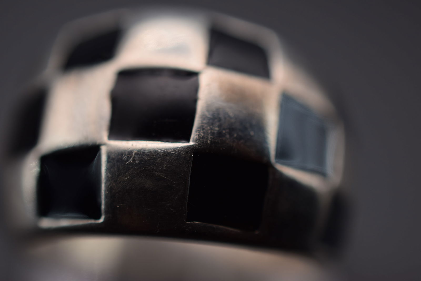 Checker Board Enamel Sterling Heavy thick 925 DOME Ring Size 8.75 Lot EH 214: Checker Board Enamel Sterling Heavy thick 925 Ring Size 8.75 top measures 5/8" wide signed inside 925 weighs 9.88 grams