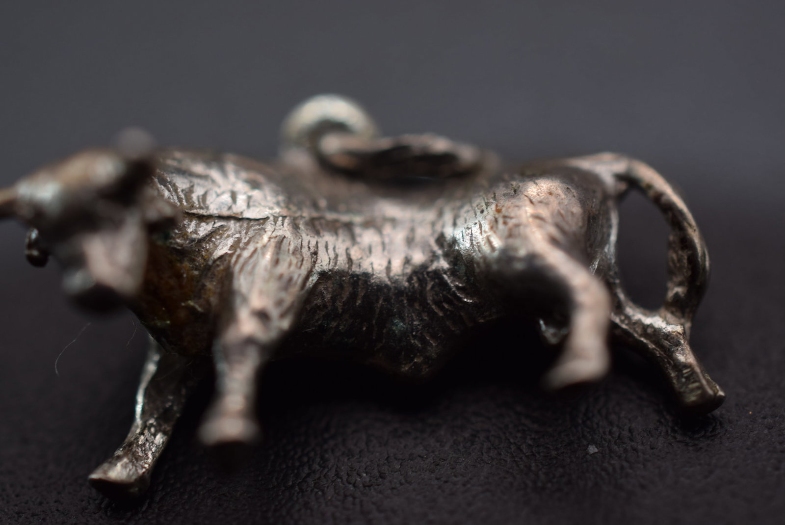 Toro Bull Charm Pendant Sterling Silver 925 Lot EH 307: Toro Bull Charm Pendant Sterling Silver 925 measures 1" x 1/2" unsigned weighs 4 grams