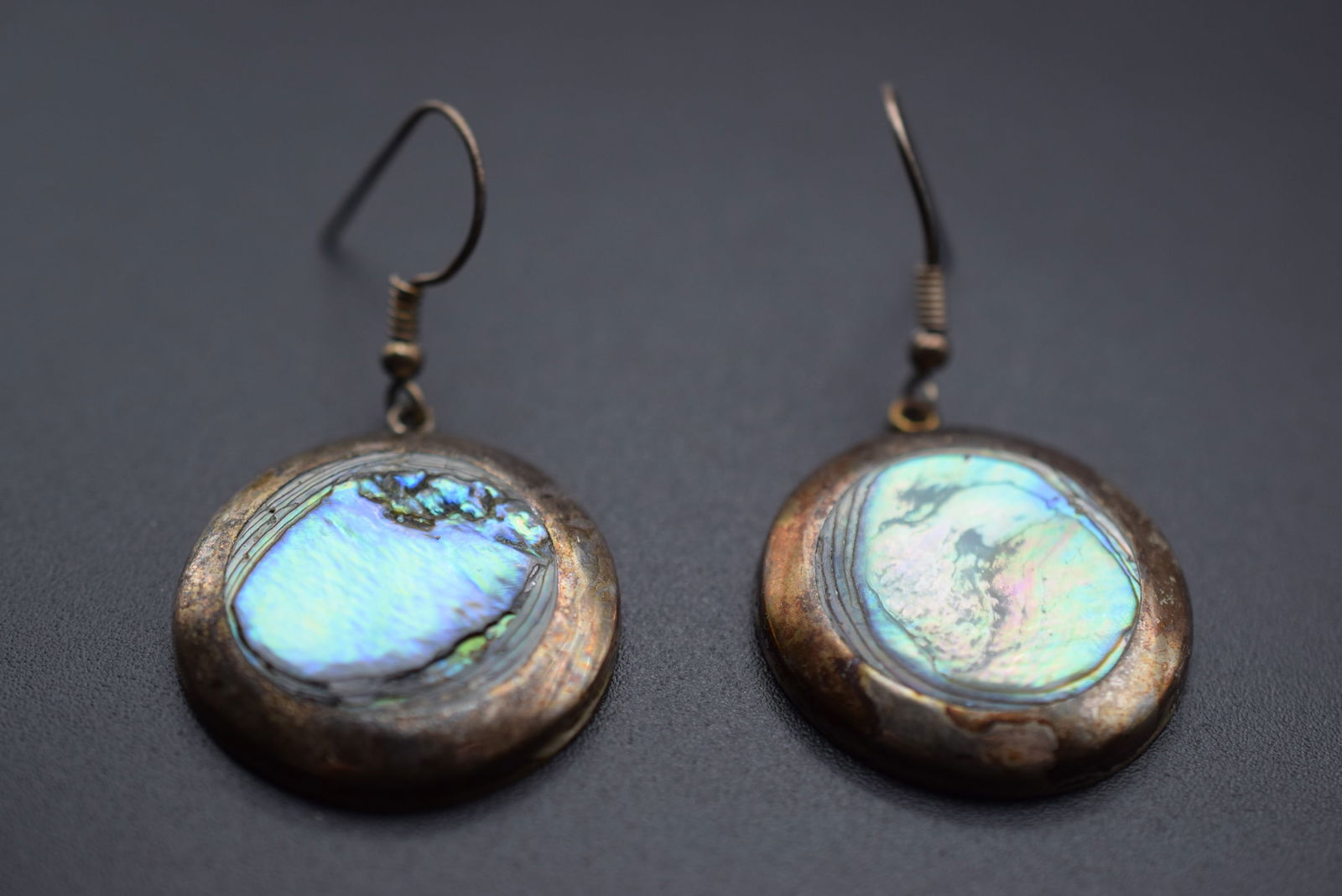Mexico Alpaca Abalone Pierced Earrings Vintage Lot# BE 320: Mexico Alpaca Abalone Pierced Earrings Vintage measures 1" in diameter without the bale, weighs 9.35 grams