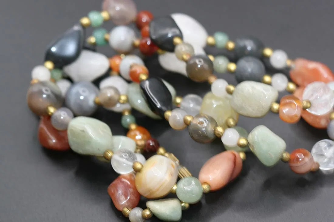 Agate All natural Gemstones Necklace 34" long .lot#324 (1 of 2)