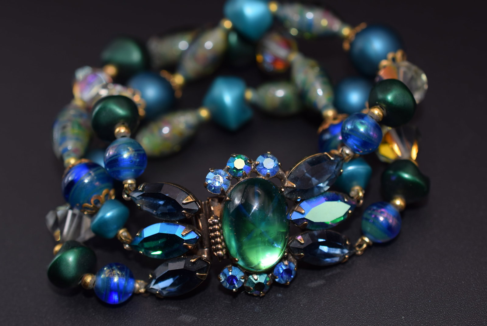 Boucher LeC Rhinestone Vintage Bracelet Signed Lot# BE 387: Boucher LeC Rhinestone Vintage Bracelet Signed LeC Measures 7 1/4" x 1 3/8"