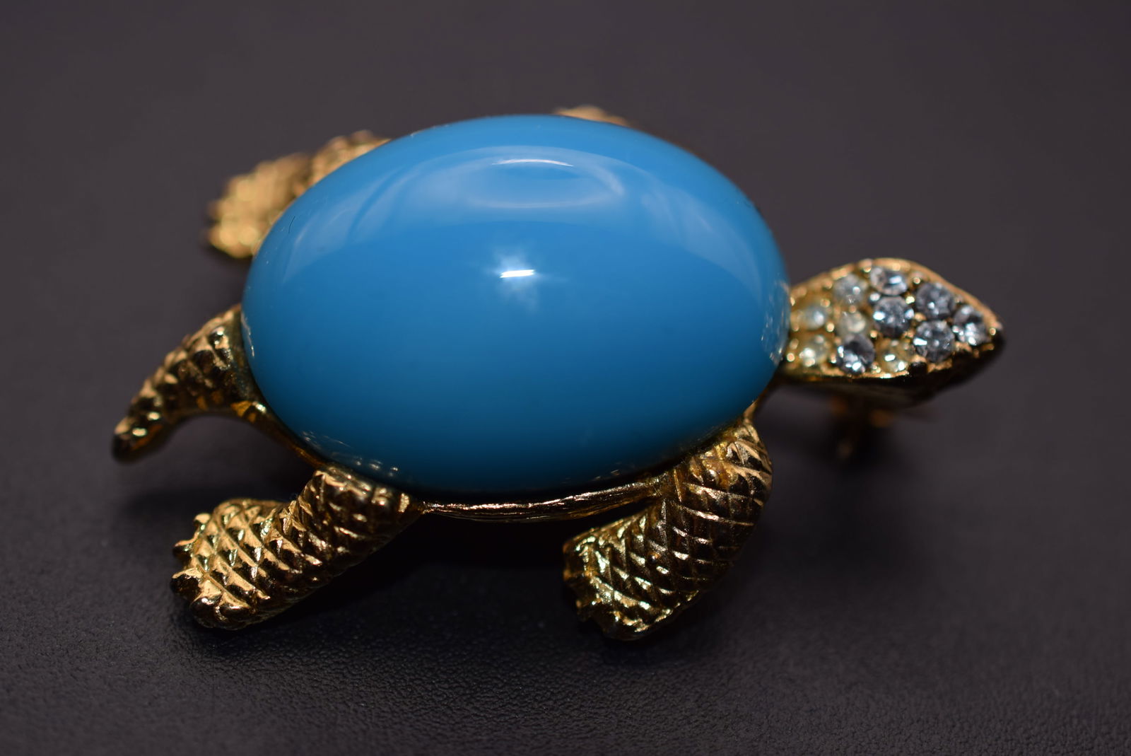 Turtle Vintage Brooch Pin Numbered Lot EH 490 (1 of 2)