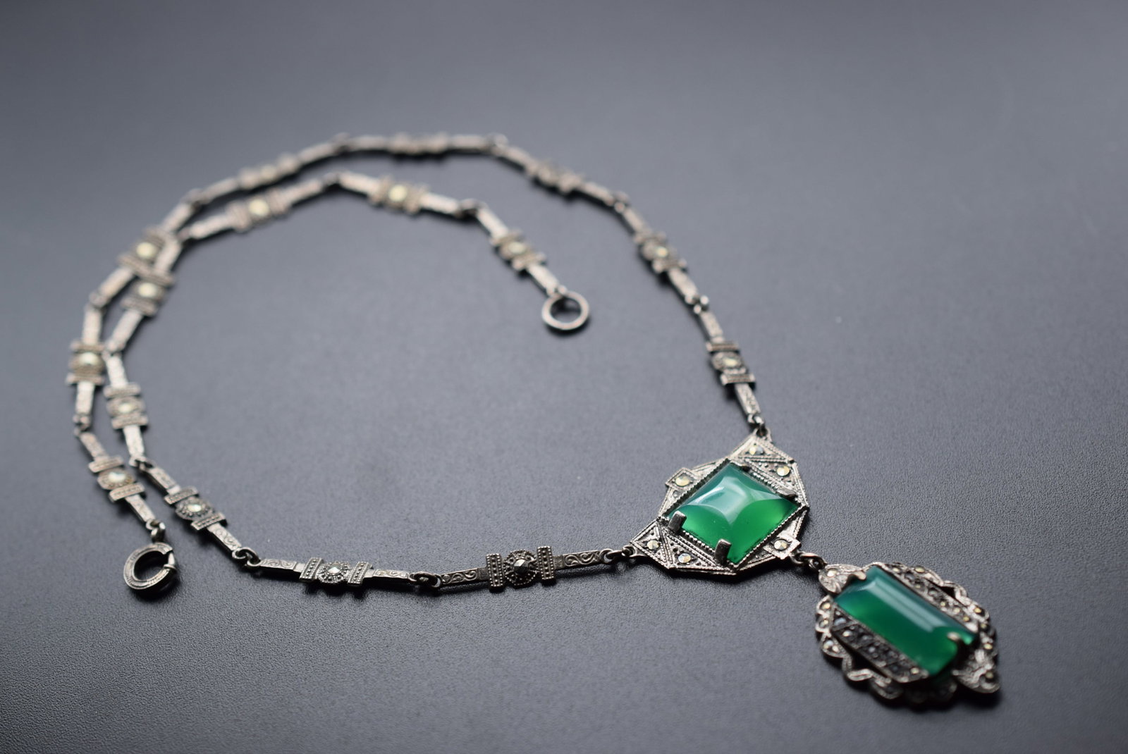 Marcasite Art Deco Sterling Silver 925 Vintage Green Glass Necklace Lot EH 514: Marcasite Art Deco Sterling Silver 925 Vintage Green Glass Necklace measures 16" long plus the drop 2 1/4" x 1" Signed Sterling on the back of the Drop Pendant