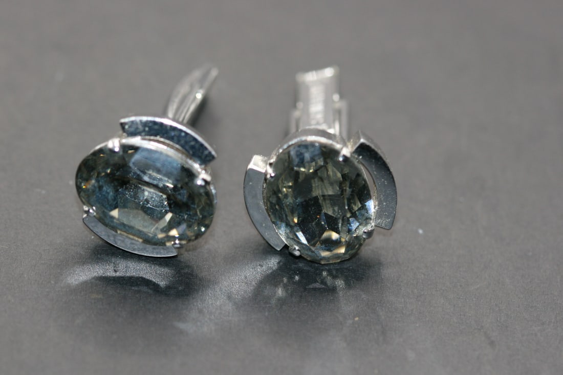 Sherman Senator Rhinestone Cufflinks Signed Vintage Lot 648: Sherman Senator Rhinestone Cufflinks Signed Vintage rhinestone smokey grey 18mmx13mm Rhinestone Signed Senator Pat.Pend