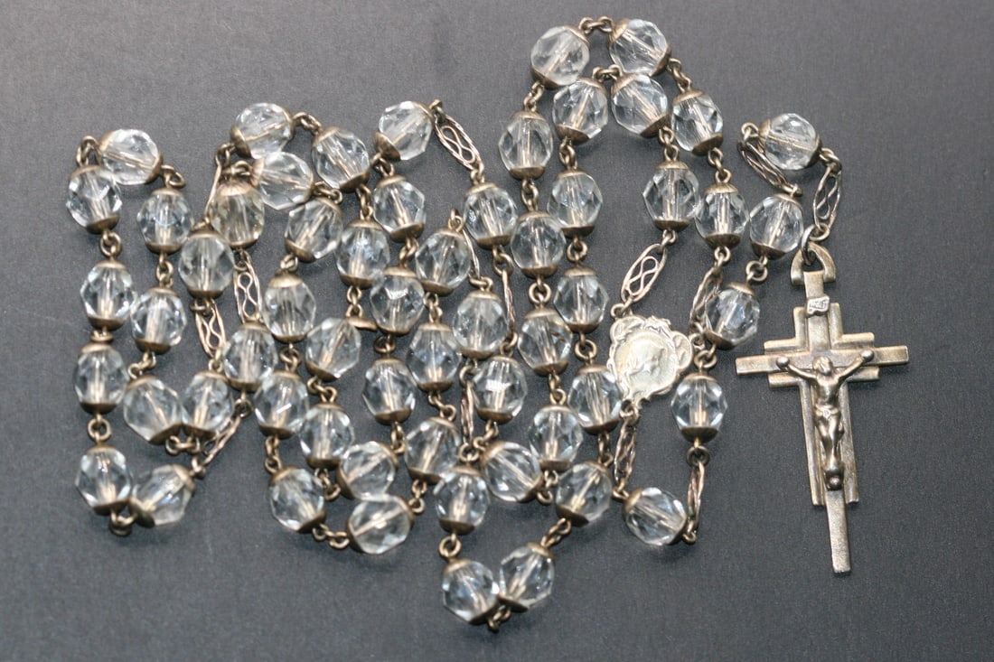 PL DECO Double Capped Sterling Crystal MAGNIFICENT Rosary Lot 695: PL DECO Double Capped Sterling Crystal MAGNIFICENT Rosary measures circumference 32" drop 6 3/4" hanging length 23"