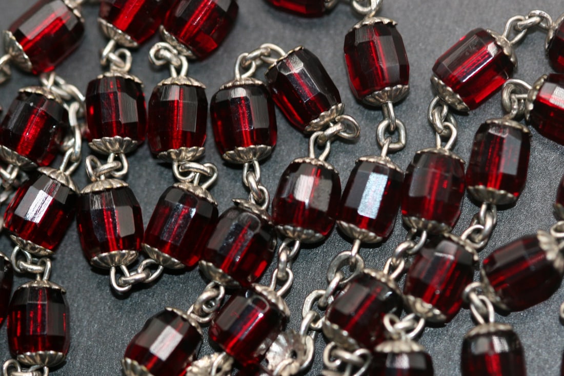 Red Siam Crystal Rosary Vintage Double Capped Italy Lot 735: Red Siam Crystal Rosary Vintage Double Capped Italy stunning nice heavy weight signed Italy on the back of the Crucifix Truly beautiful measures circumference 32" Drop 7 1/2" Hanging Length 24"