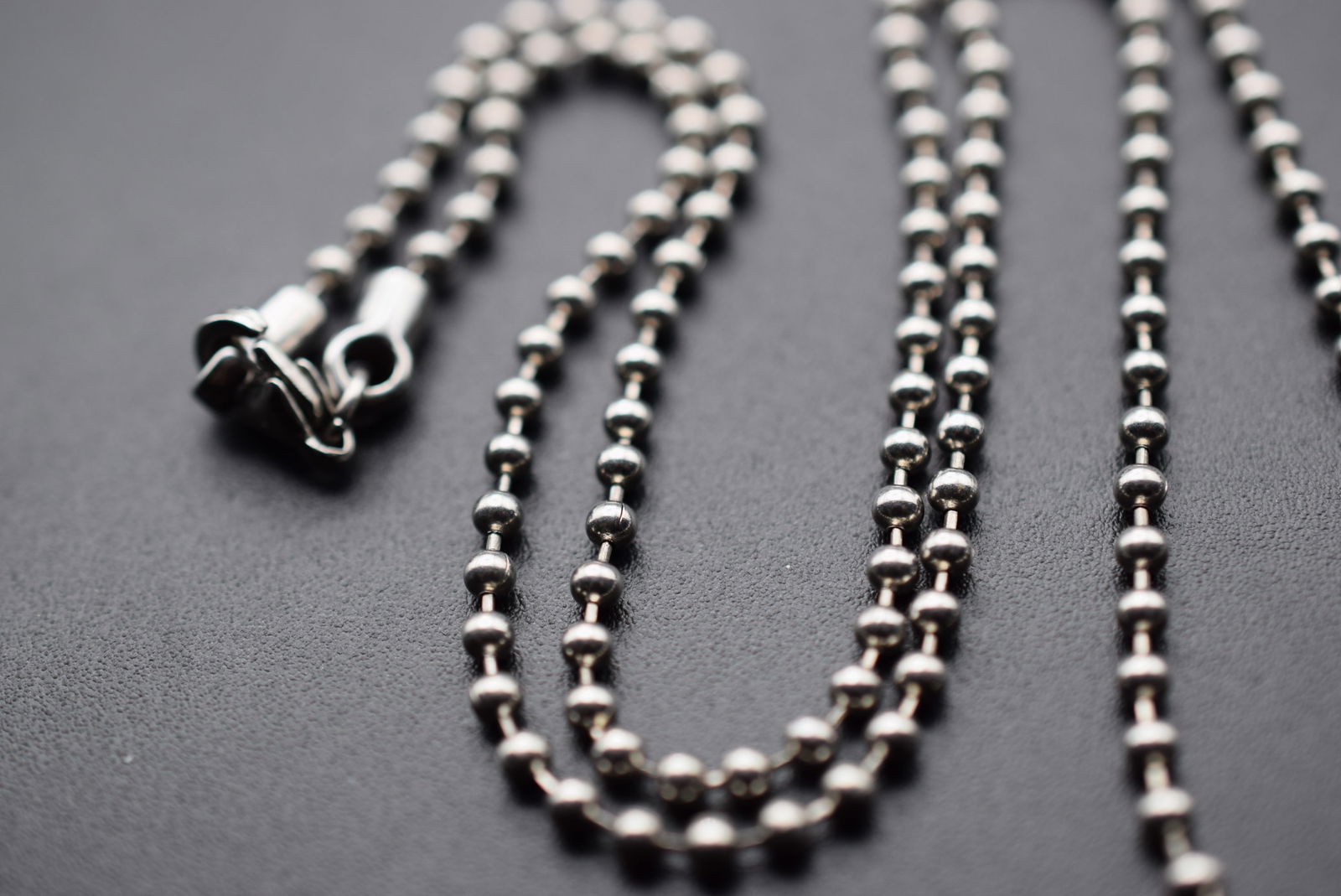 Dog Tag Necklace Chain Stainess 17" Lot EH 806: Dog Tag Necklace Chain Stainess 17"