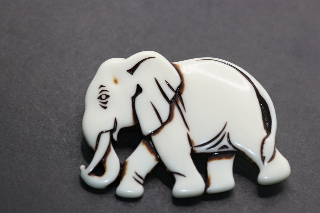 Western Germany Elephant Brooch Pin Vintage Lot 813: Western Germany Elephant Brooch Pin Vintage measures 2 1/4" x 1 5/8"