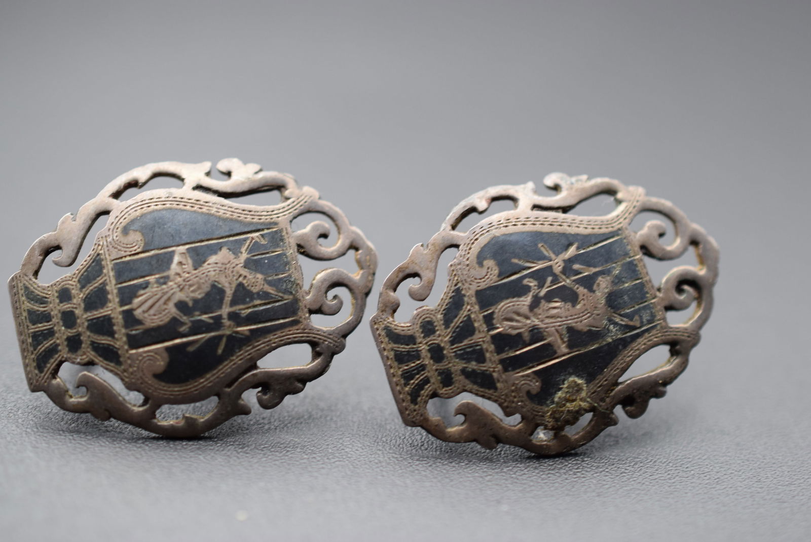 Siam Sterling Silver 925 Screwback Earrings Vintage Lot EH 823 (1 of 2)