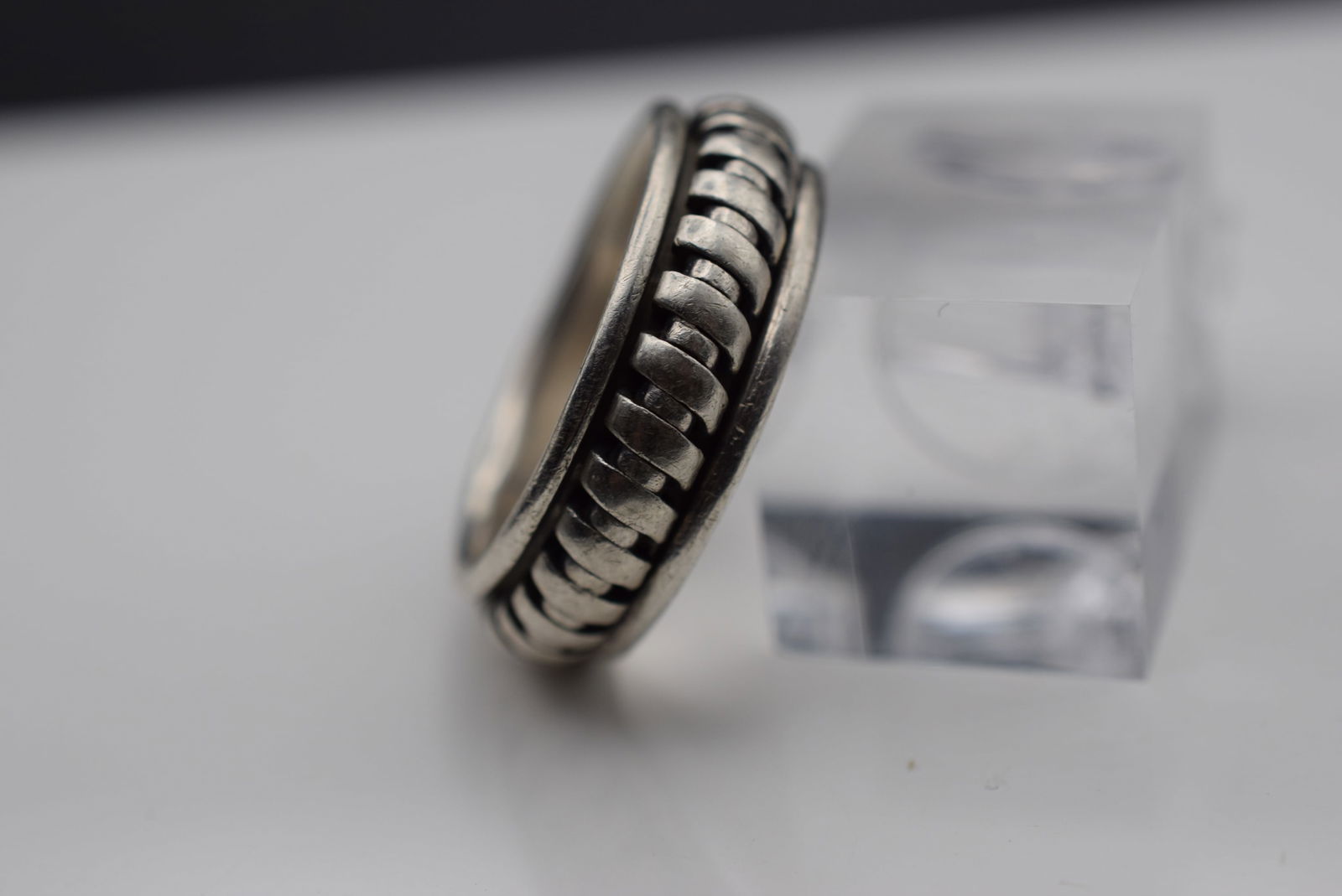 Spinner Raised Weave Sterling Silver 925 Vintage Ring Size 13 Lot EH 843 (1 of 3)