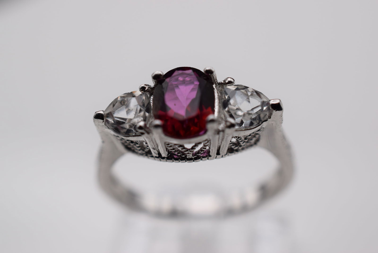 Amazing Cocktail CZ Sterling Silver 925 Vintage Ring Size 8 Lot EH 971 (1 of 2)