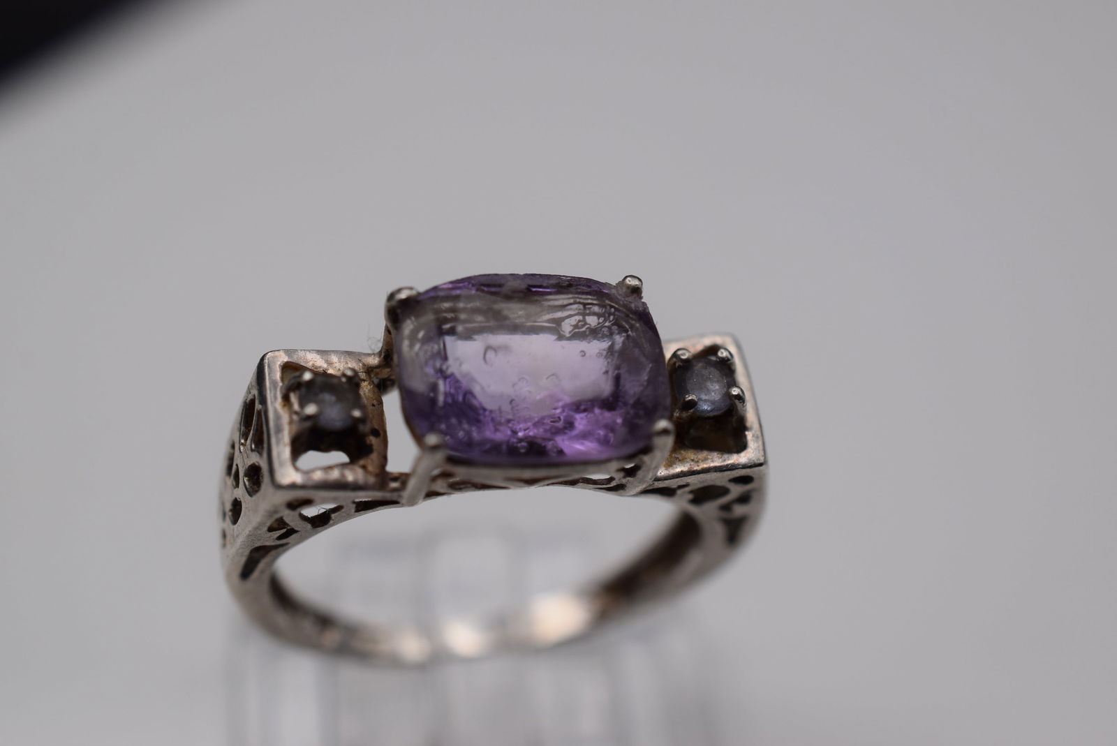 Amethyst Cutwork Sterling Silver 925 Vintage Ring Size 6.5 Lot EH 1039 (1 of 3)