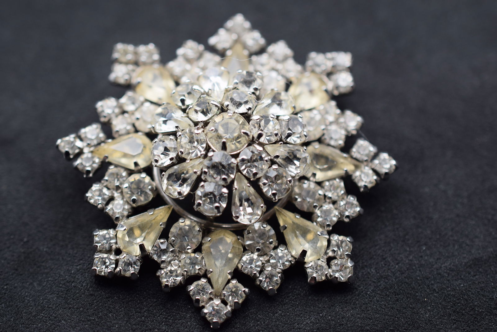 Rhinestone Huge Jay Flex Sterling Flower Brooch Pin 1940's Vintage Lot EH 1082: Jay Flex Sterling Rhinestone Huge Flower Brooch Pin 1940's Vintage measures 2 1/4" in diameter