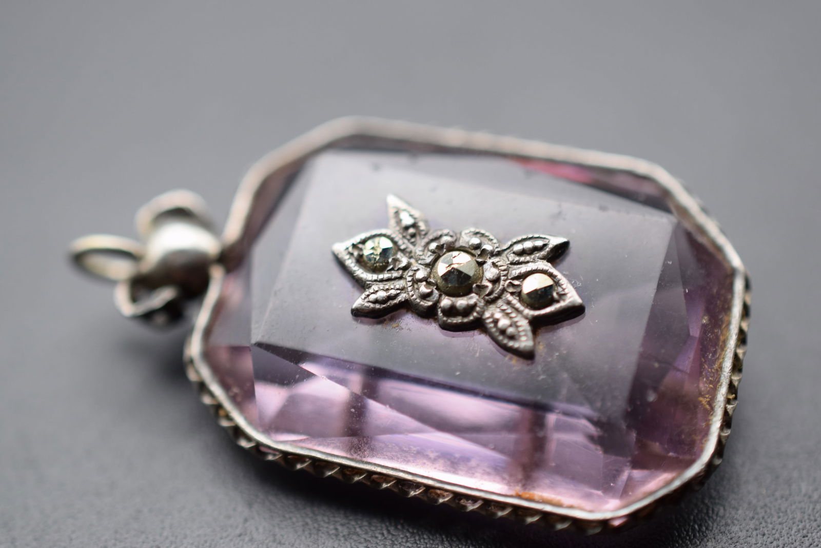 Sterling Silver 925 Amethyst Glass Marcasite Old Vintage Pendant Lot EH 1107 (1 of 2)