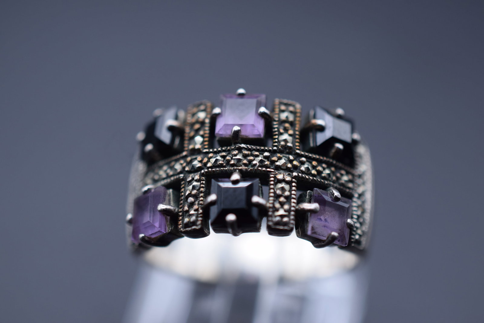 Marcasite Amethyst and Black CZ Sterling Silver 925 Vintage Ring Size 8.25 Lot EH 1155: Marcasite Amethyst and Black CZ Sterling Silver 925 Vintage Ring Size 8.25 top measures 1/2" wide signed 925 weighs 8.51 grams