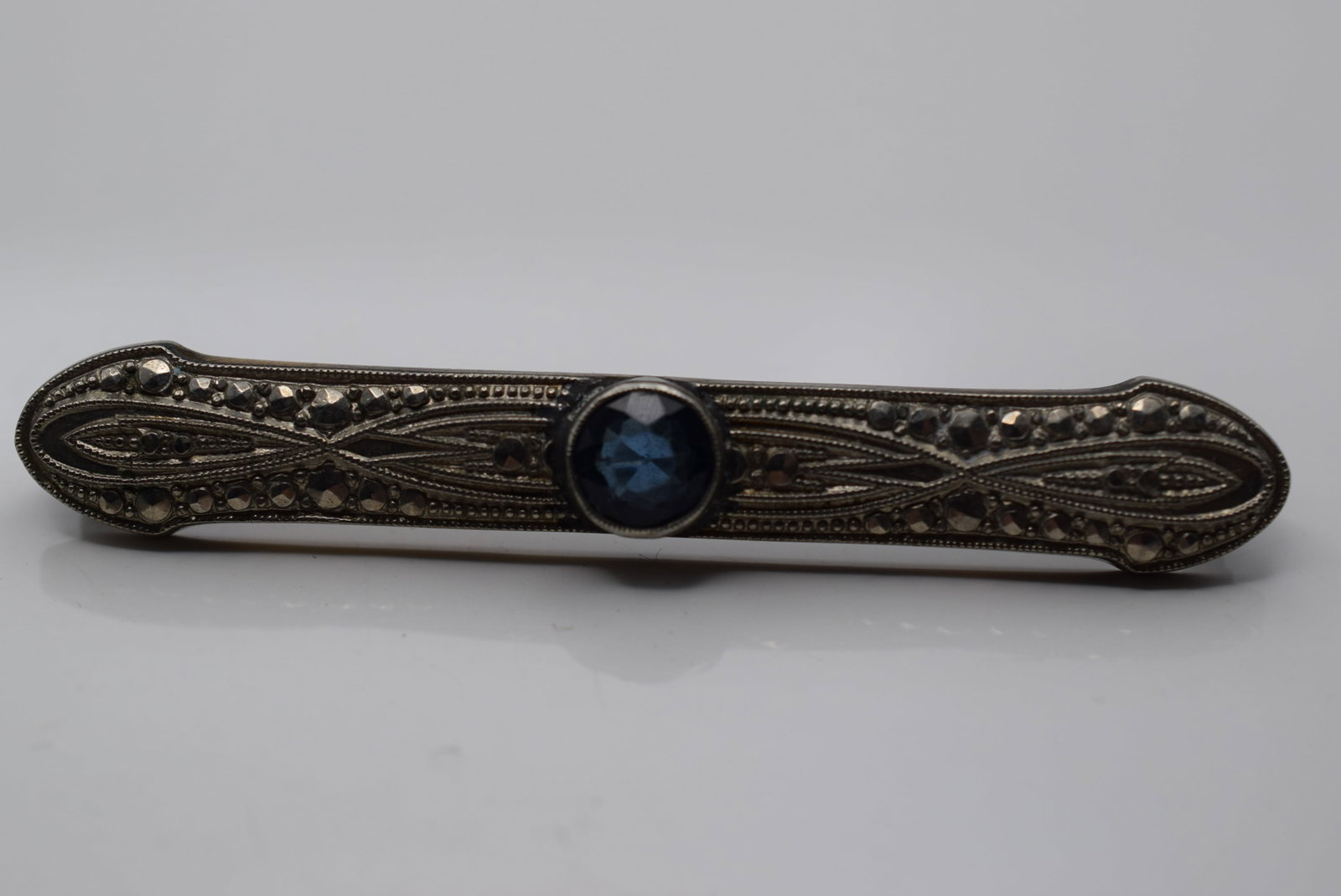 Filigree Brooch Pin Bar Old 1920's Lot Fi 382: Filigree Brooch Pin Bar Old 1920's