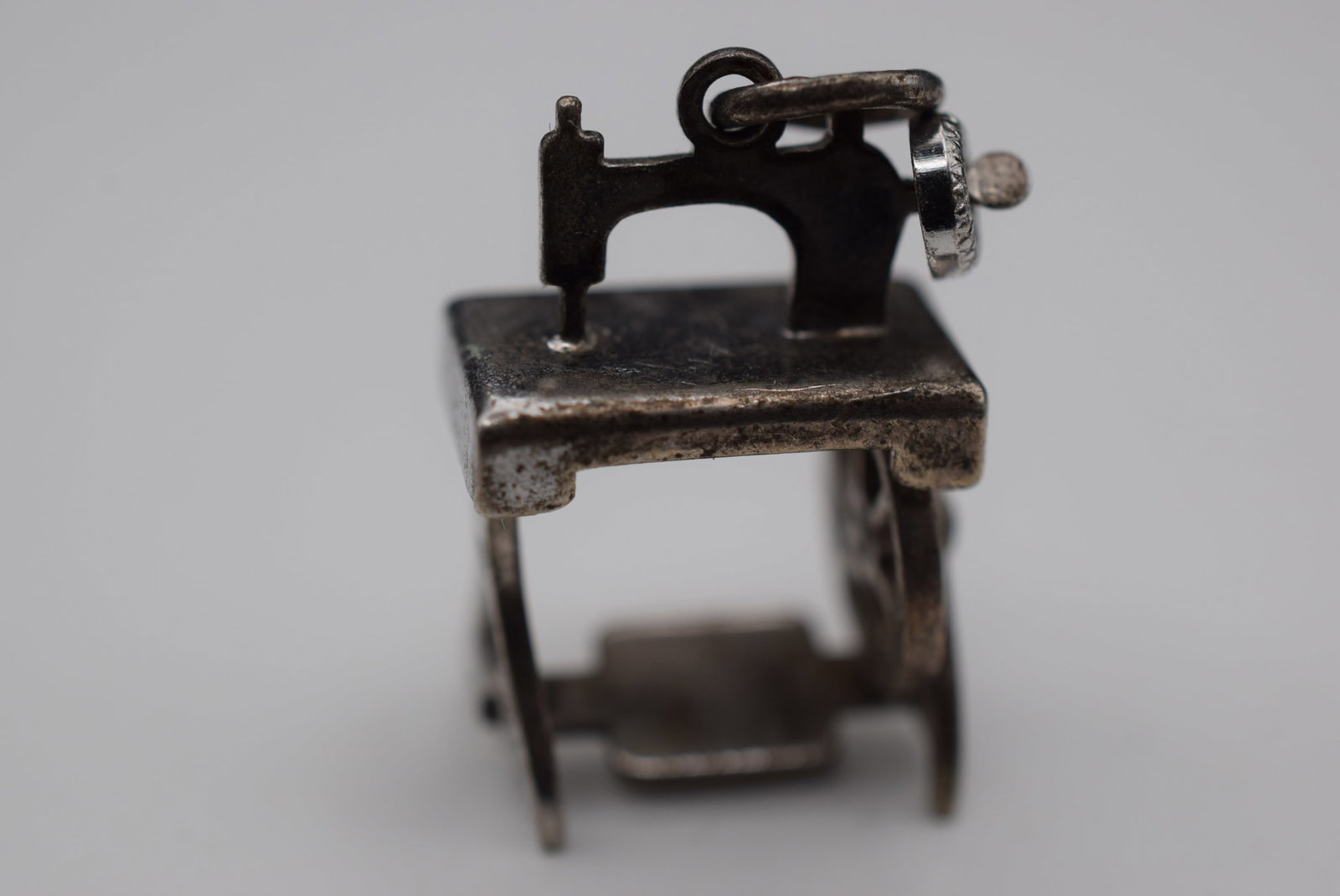 Sewing Machine Movable Charm Pendant Sterling Silver 925 Vintage Lot Fi 750 (1 of 2)