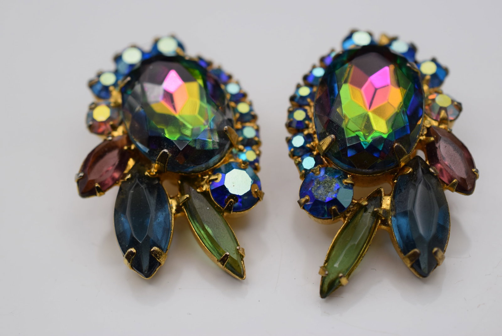 Rhinestone Watermelon Clip Earrings Vintage Lot Fi 903 (1 of 2)