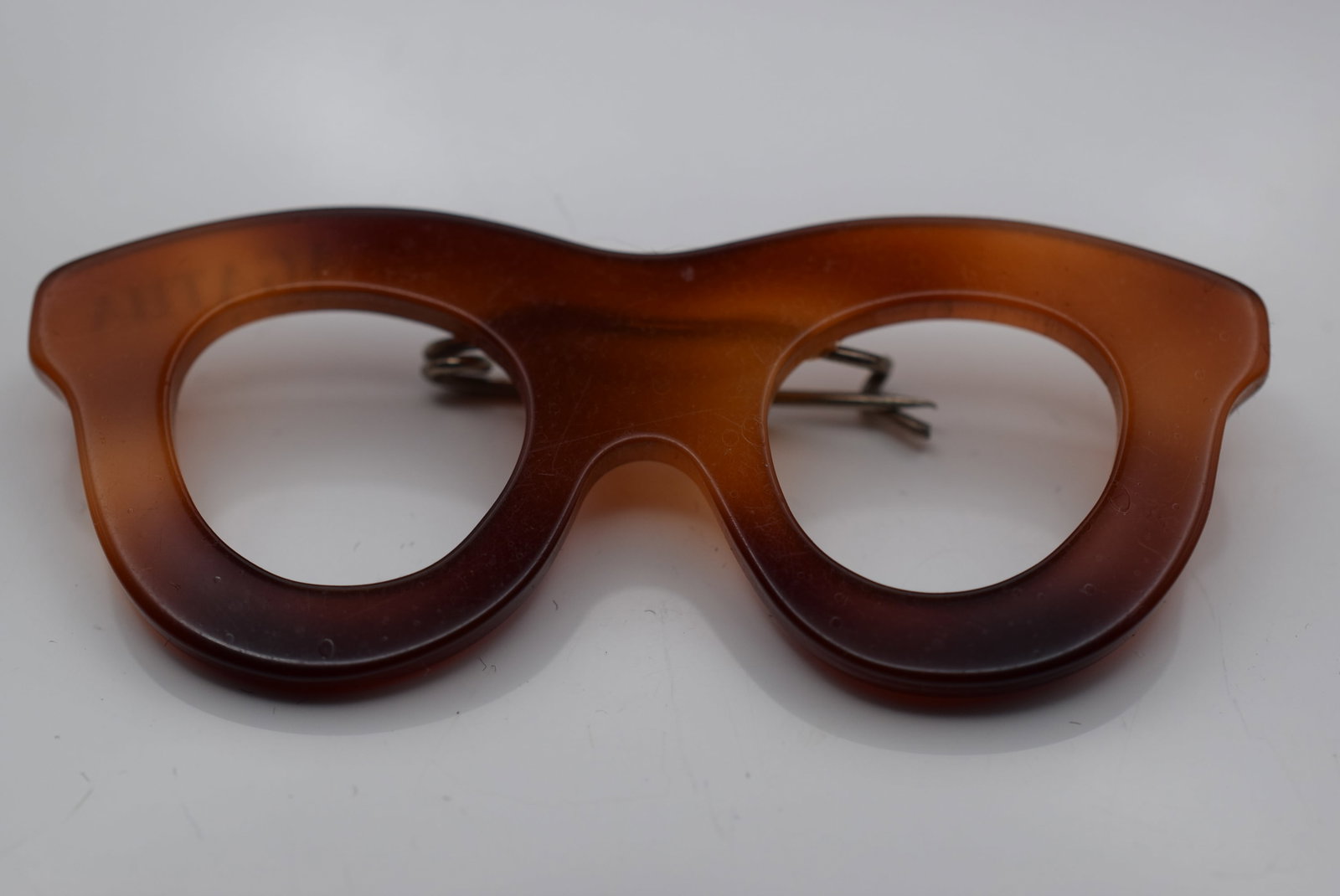 Glasses Brooch Pin Vintage Agatha Signed Lot Fi 1124: Glasses Brooch Pin Vintage Agatha Signed