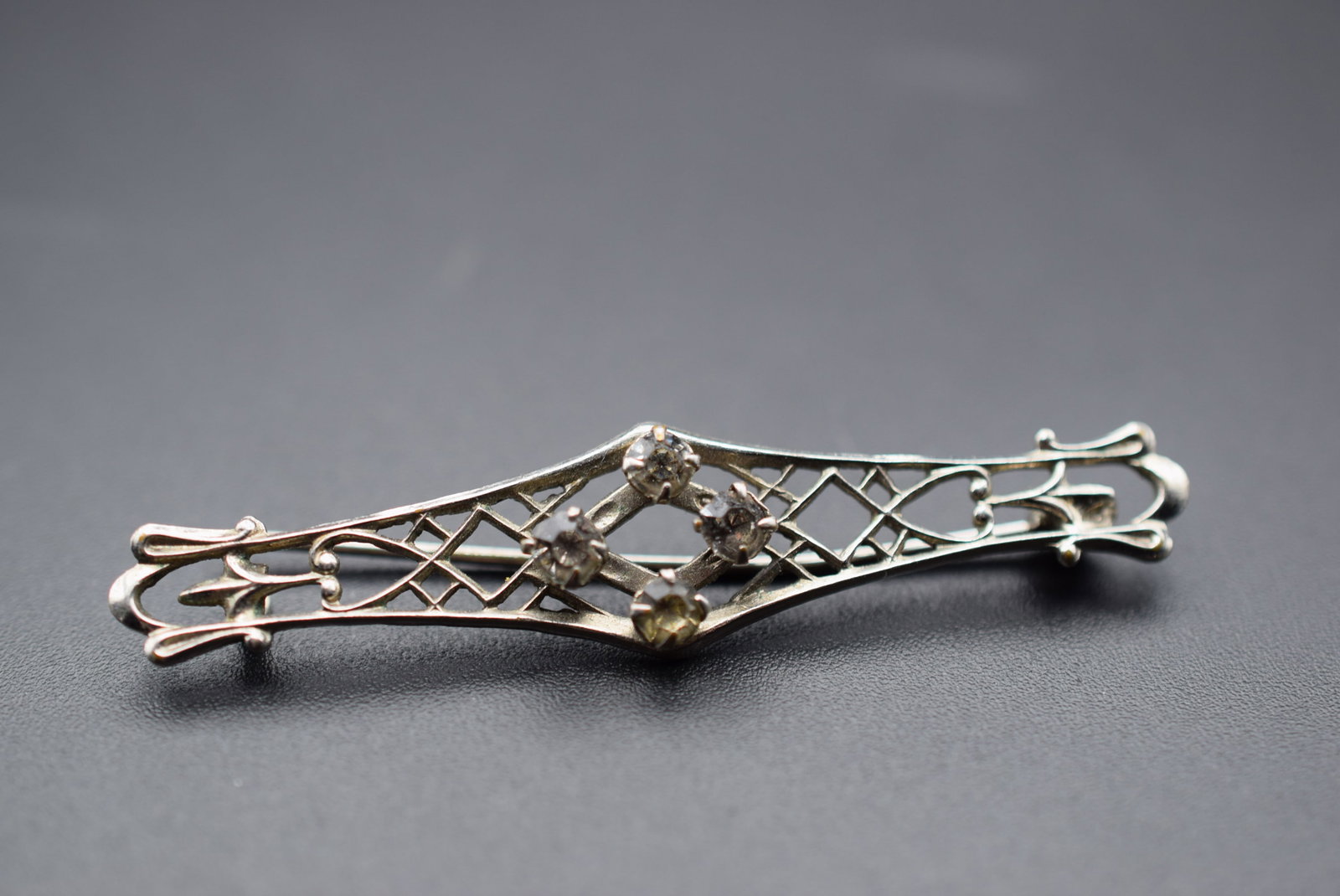 Old Vintage Filigree Bar Pin Brooch Lot GJ 121: Old Vintage Filigree Bar Pin Brooch measures 2 3/8" x 5/8"