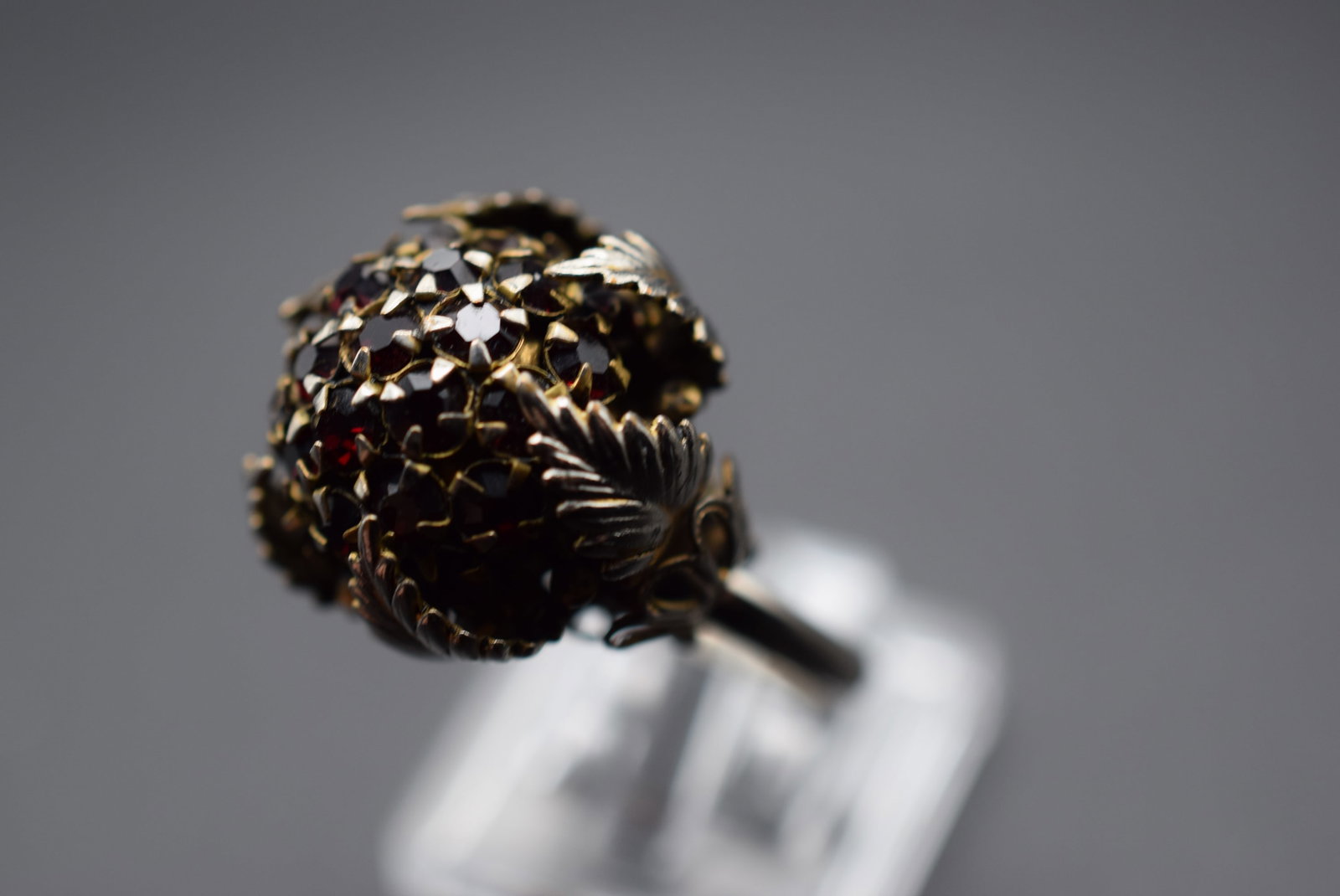 Ring Size 5.75 Red Rhinestones Lot GJ 594: Ring Size 5.75
