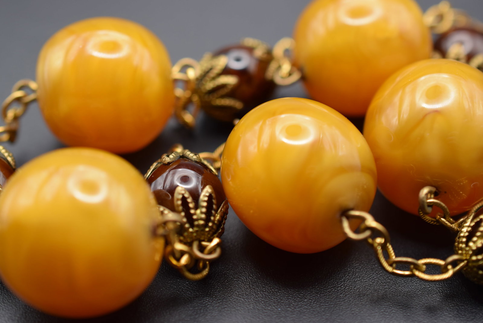 Art Glass Vintage Necklace Lot HK 15 (1 of 3)