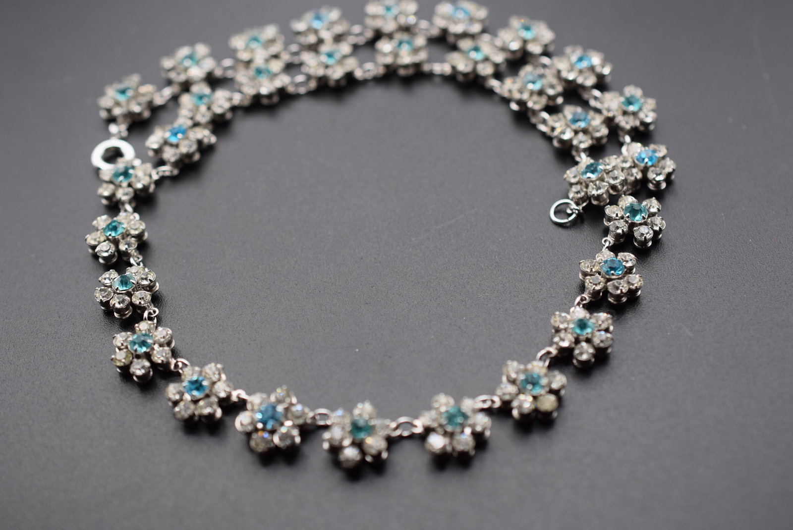 Vintage Necklace Rhinestone Flowers 15" Lot HK 44 (1 of 3)