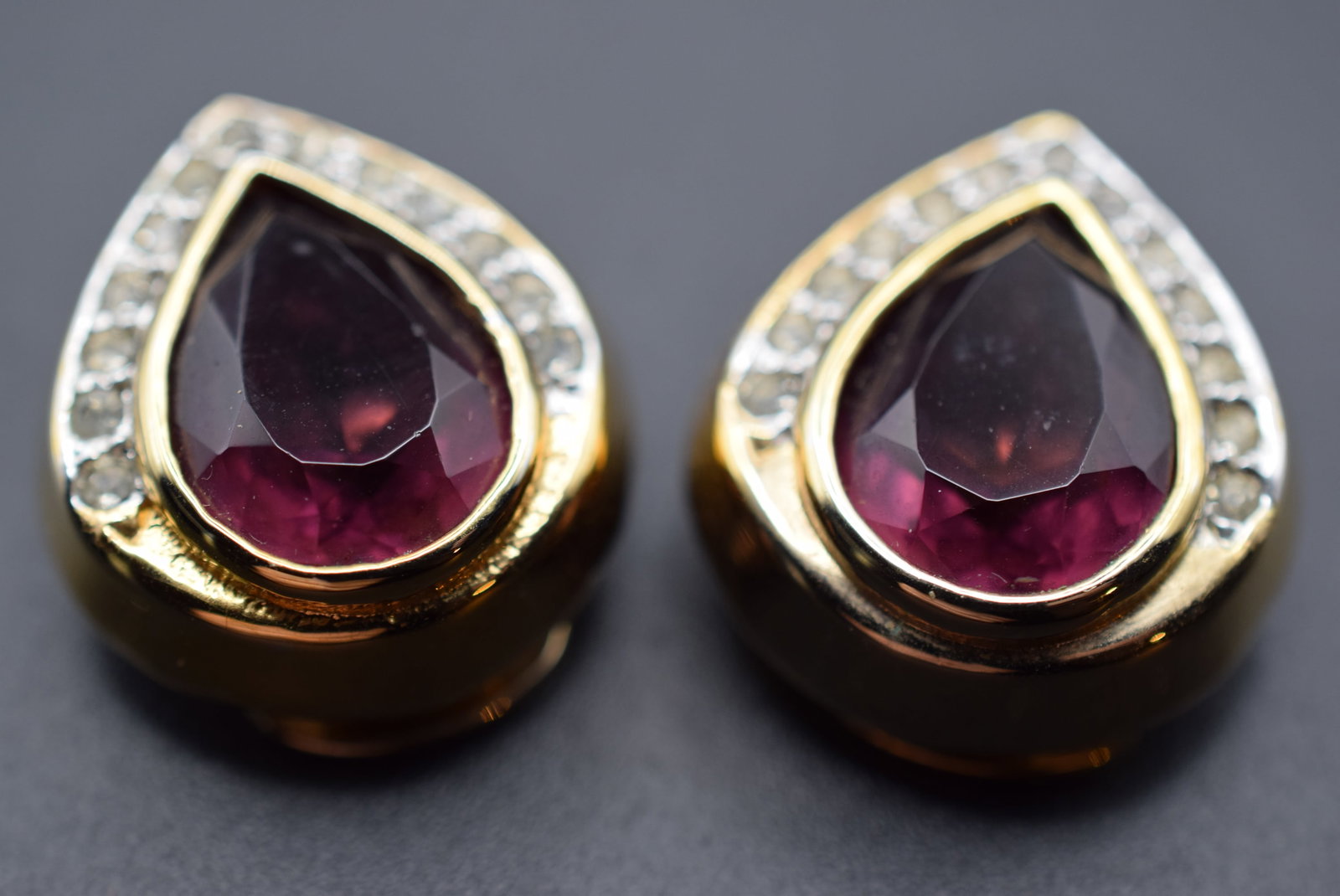 Vintage Earrings Clip Rhinestones Lot HK 130: Vintage Earrings Clip Rhinestones