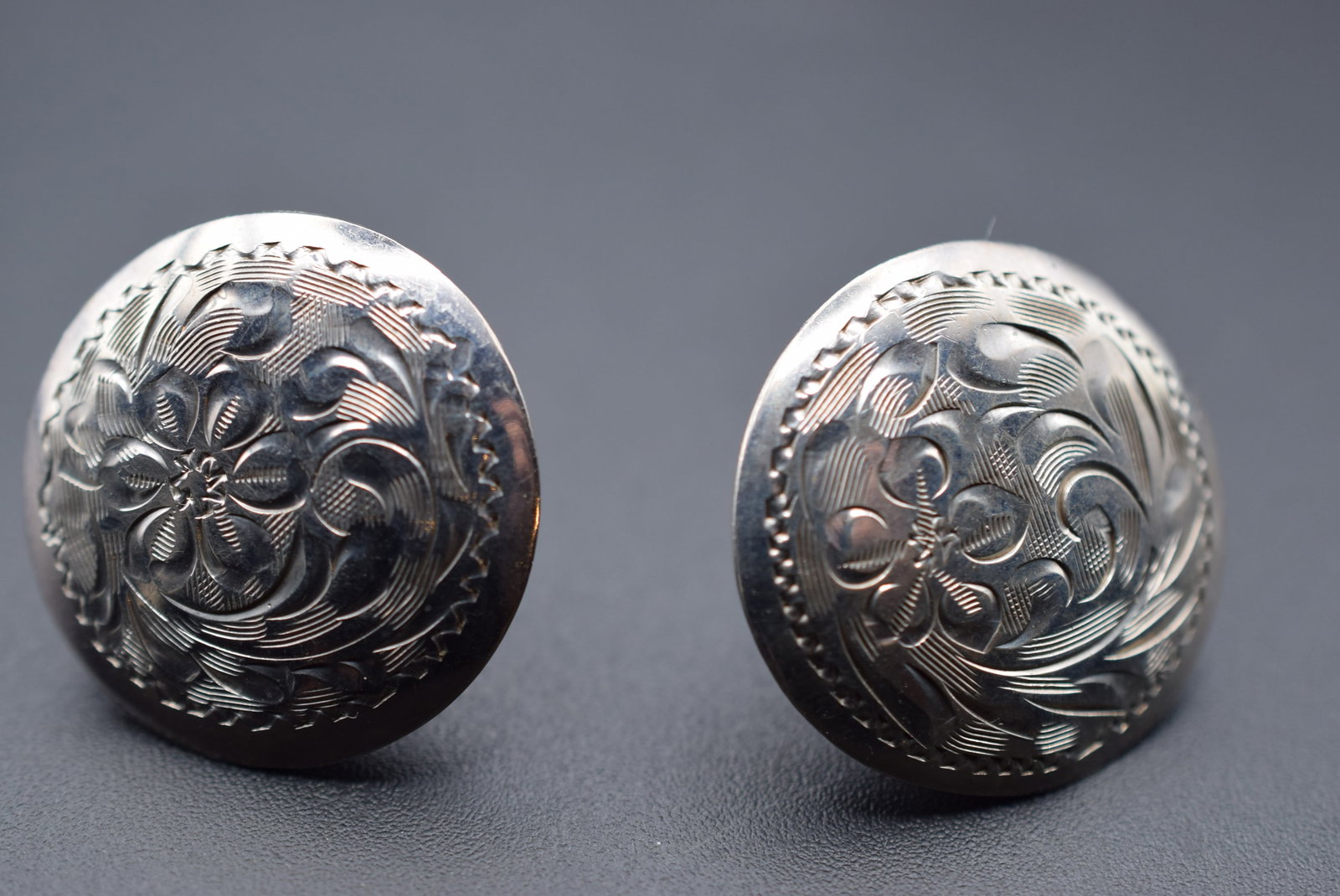 Vintage Earrings Sterling 1" Diameter Pierced Lot HK 131 (1 of 3)