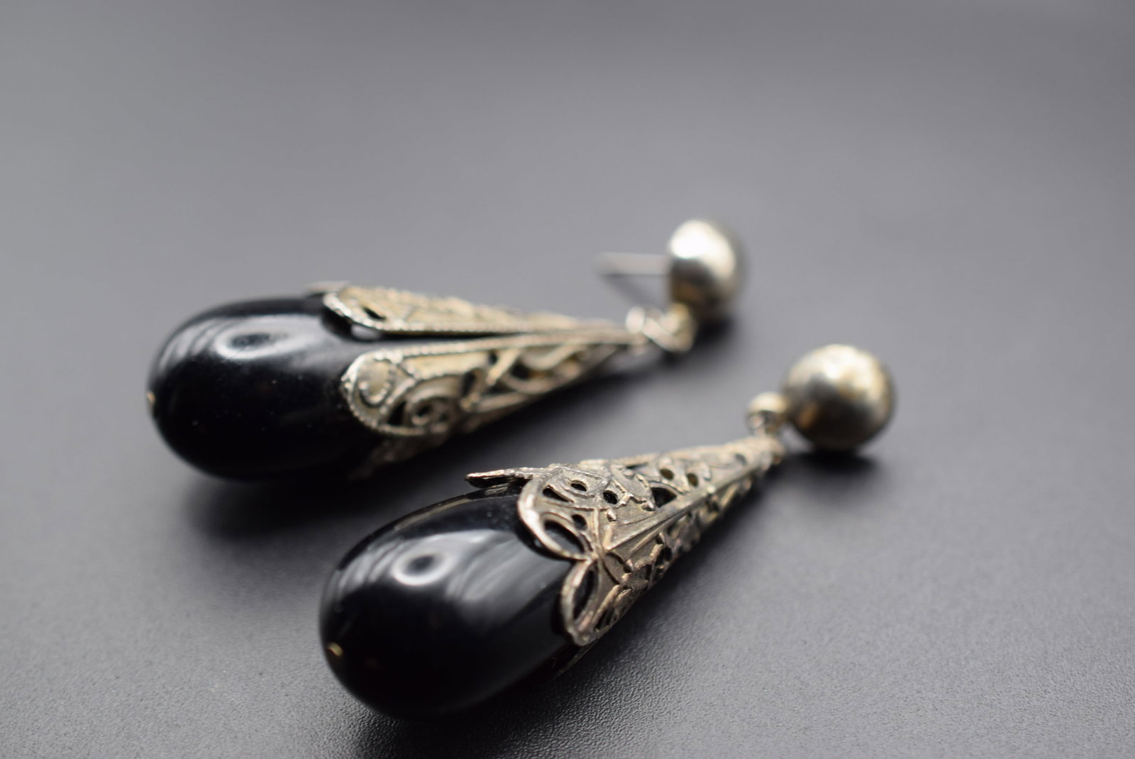 Vintage Earrings Onyx Pierced Filigree Lot HK 144: Vintage Earrings Onyx Pierced no butterfly backs