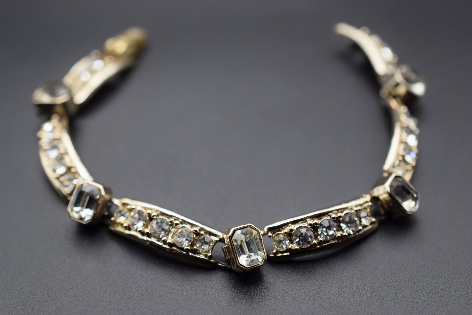 Vintage Bracelet Dafri Rhinestone Lot HK 151: Vintage Bracelet Signed Dafri Rhinestone
