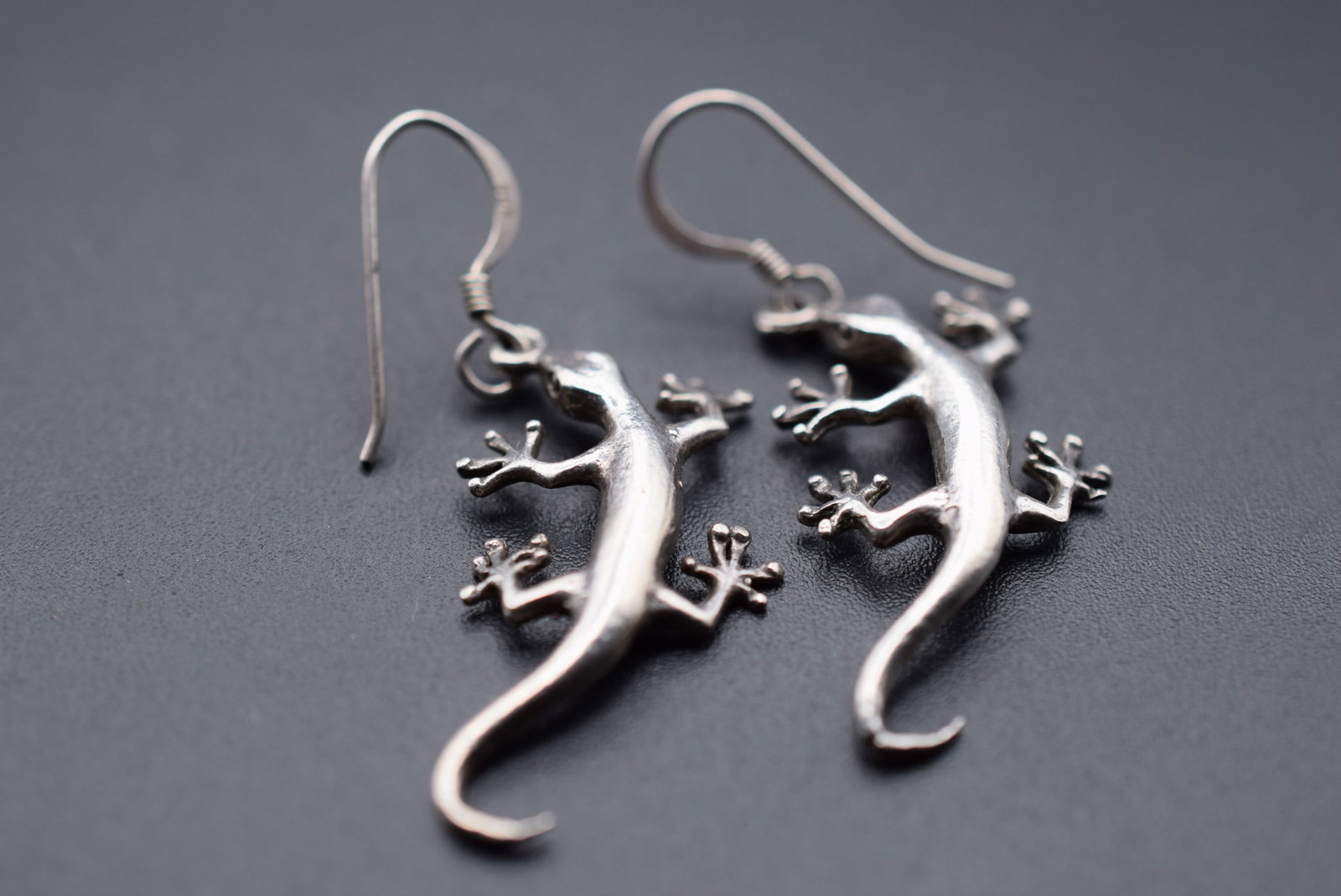 Lizard Ghecco Sterling Pierced Vintage Earrings Lot HK 201: Lizard Ghecco Sterling Pierced Vintage Earrings