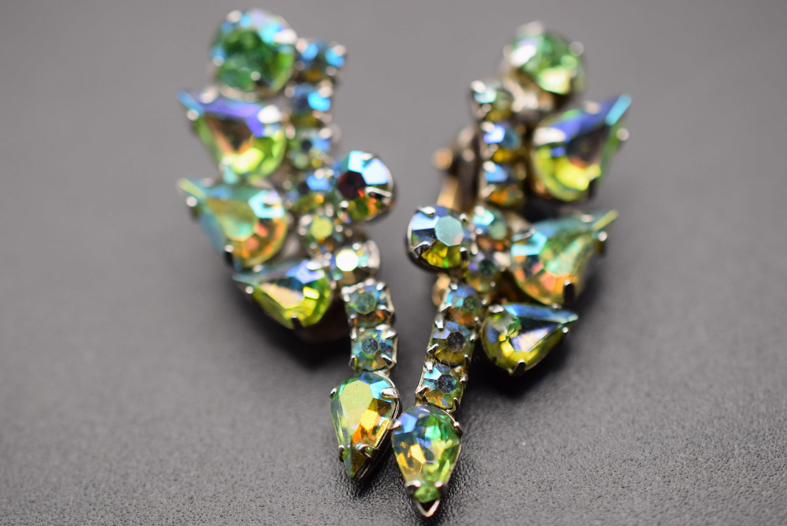 Rhinestone 1940's Clip Vintage Earrings Lot HK 211 (1 of 3)