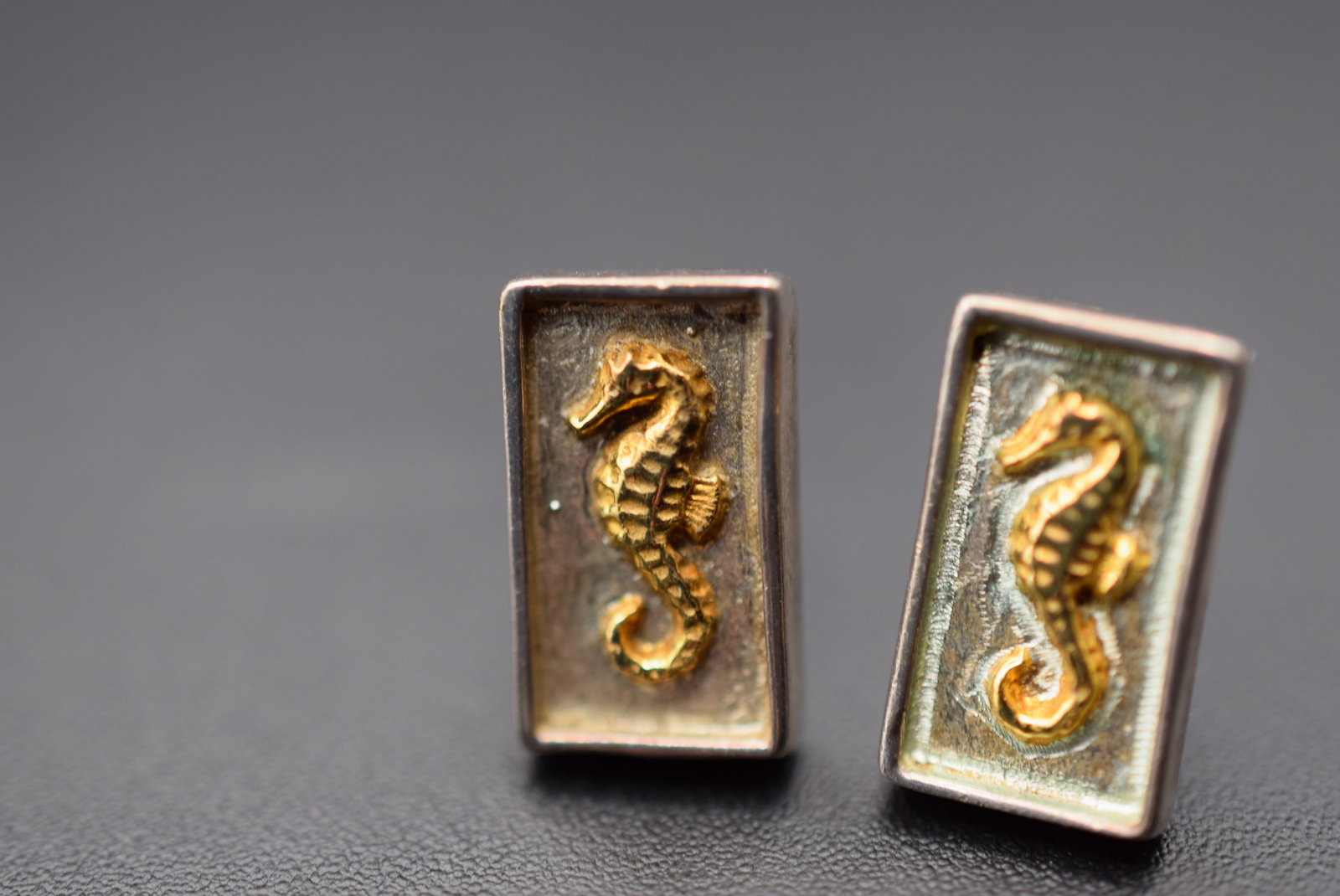 Seahorse Sterling Pierced Vintage Earrings Lot HK 248: Seahorse Sterling Pierced Vintage Earrings