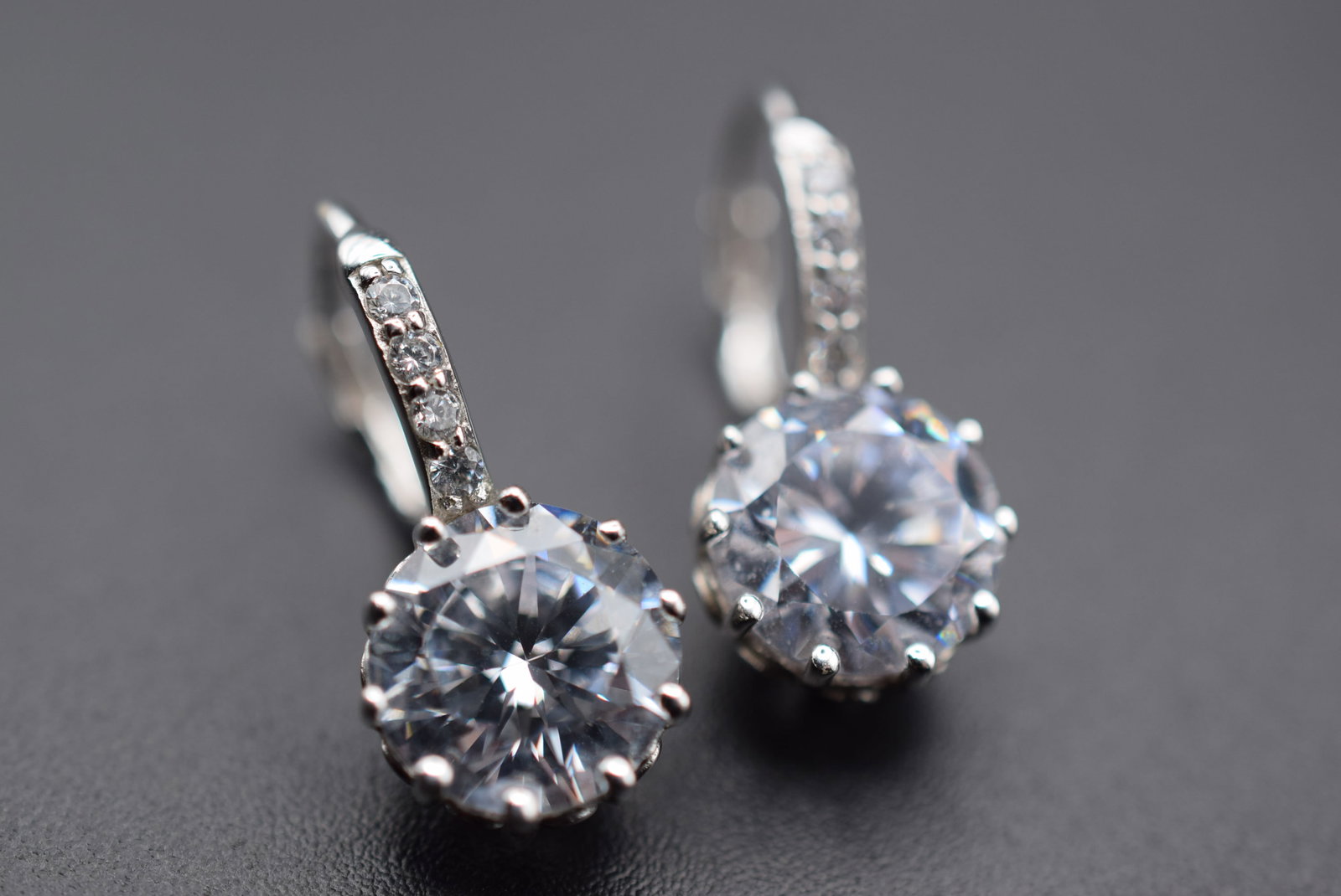 Sterling Silver Vintage Pierced Earrings Lot HK 258 (1 of 3)