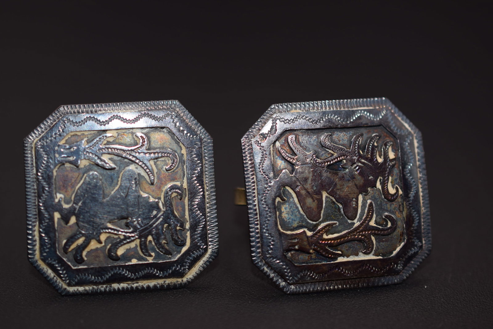 Screw Back Earrings Silver Picto Man Inca Vintage Lot# BE 301 (1 of 2)
