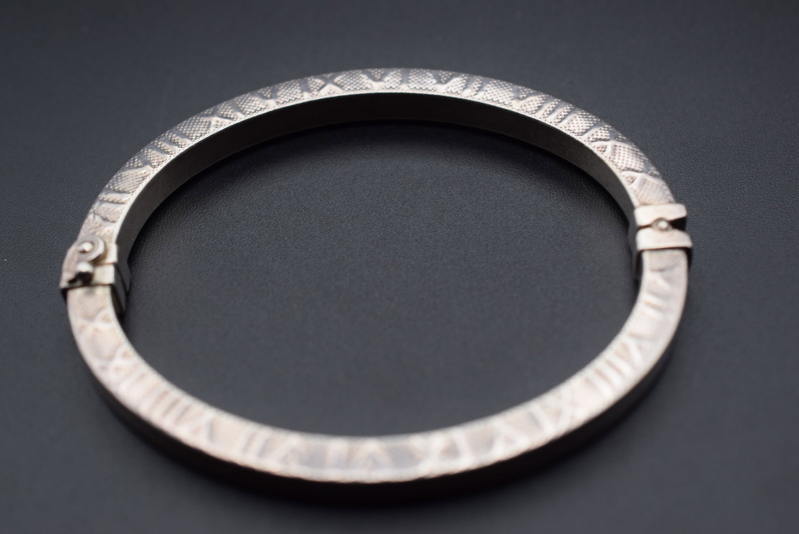 Sterling Bracelet Vintage 13.4 grams Lot HK 383 (1 of 4)